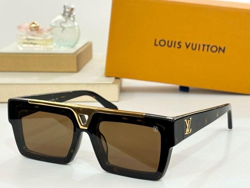 LV Sunglasses 798